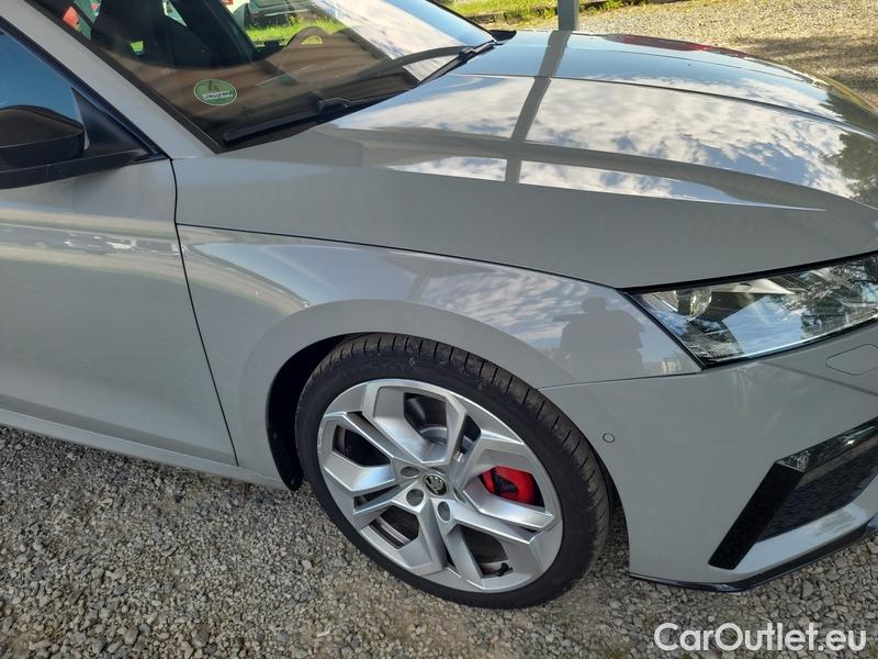  Skoda  Octavia  Lim. (NX3)(2020)  2.0 TSI 180 RS AT 5d #15