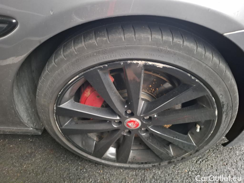  Jaguar  XE JAGUAR  / 2019 / 4P / Berline D200 R-Dynamic Black BVA(SL) #10