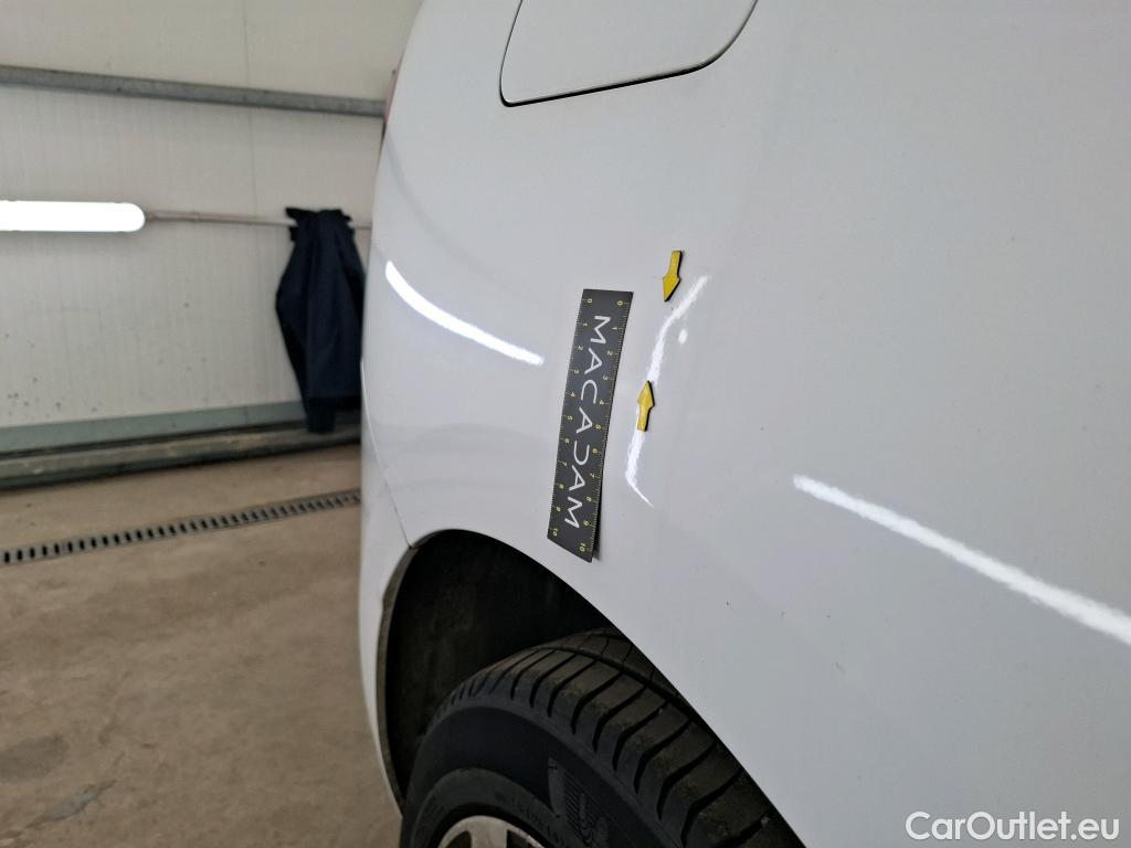  Citroen  C4 Grand Picasso /Spacetourer Business + 1.5 BlueHDi 130CV BVM6 E6d #40