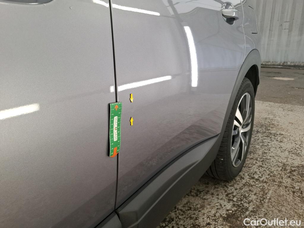  Peugeot  3008 PEUGEOT  / 2020 / 5P / SUV 1.6 HYBRID 225 E-EAT8 Active Pack #1