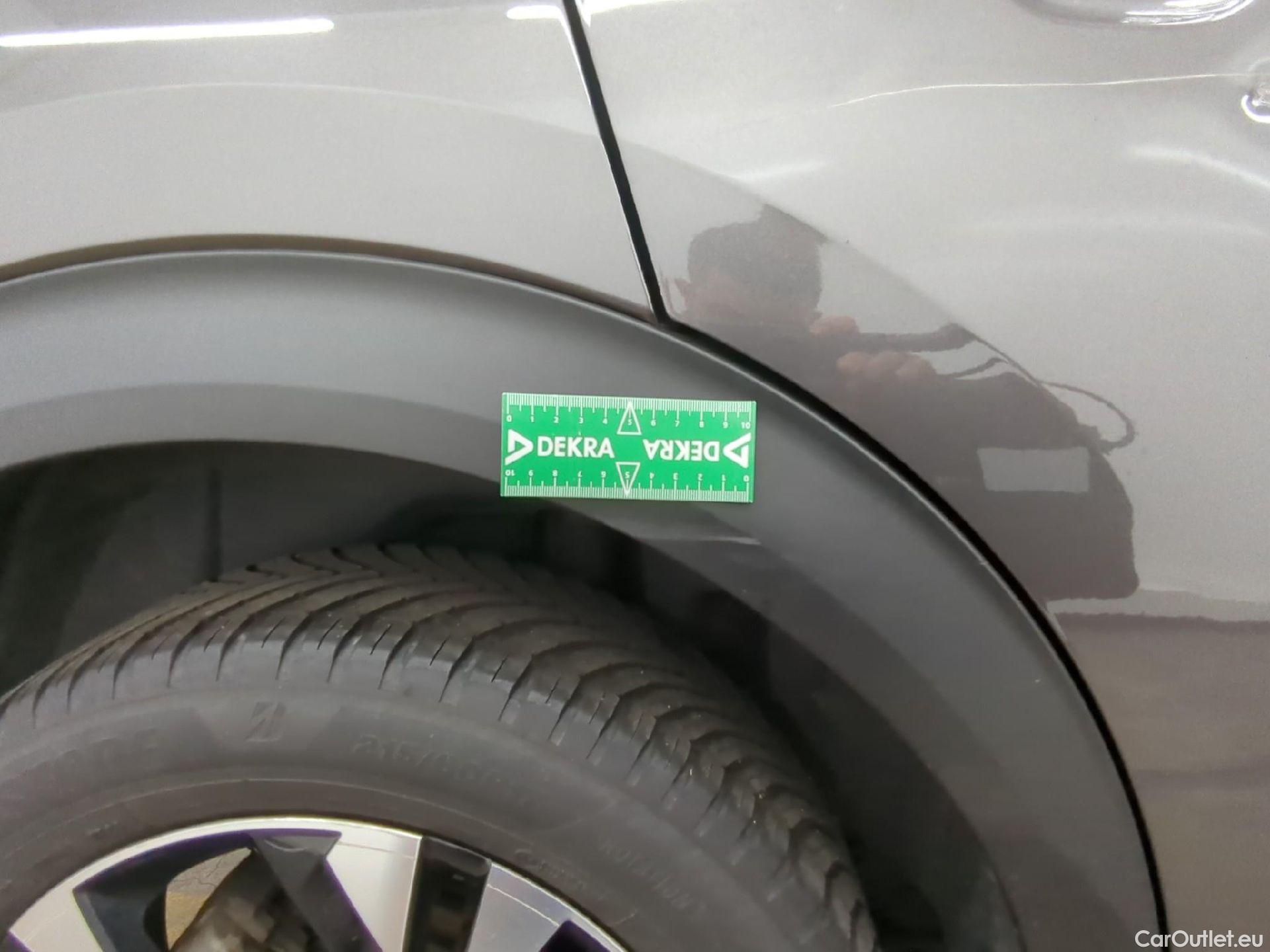 Peugeot  2008  Allure Pack 1.5 HDi 110CV BVM6 E6d #26