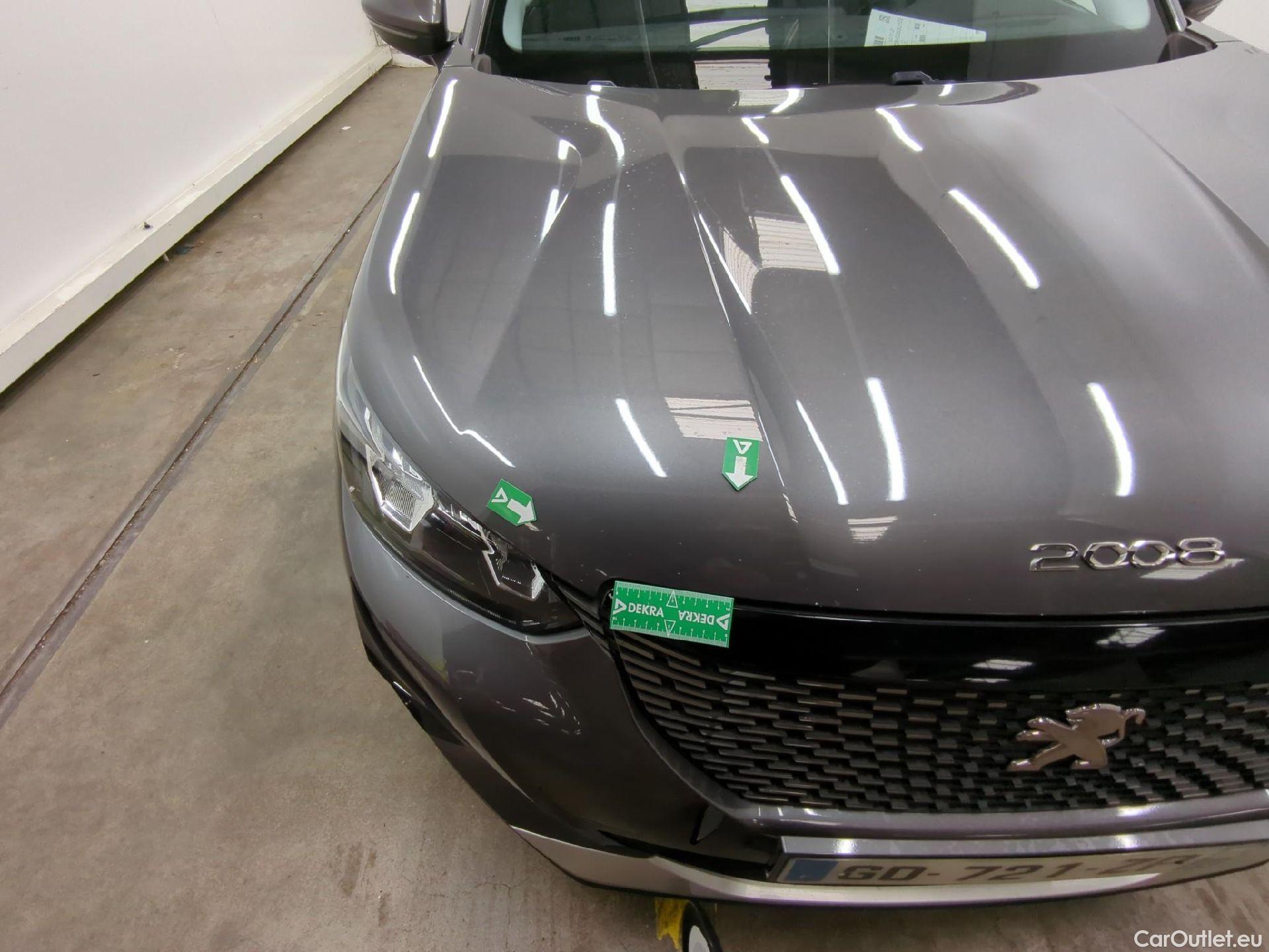 Peugeot  2008  Allure Pack 1.5 HDi 110CV BVM6 E6d #38