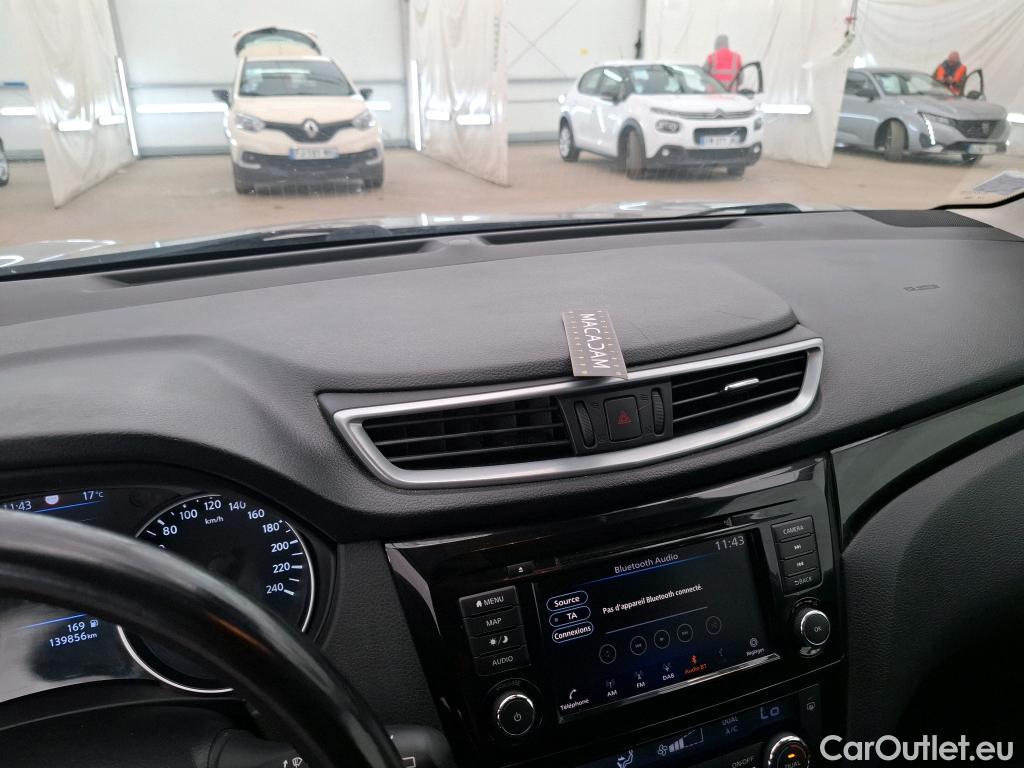  Nissan  Qashqai NISSAN  / 2017 / 5P / Crossover 1.5 DCI 115 Business Edition #4