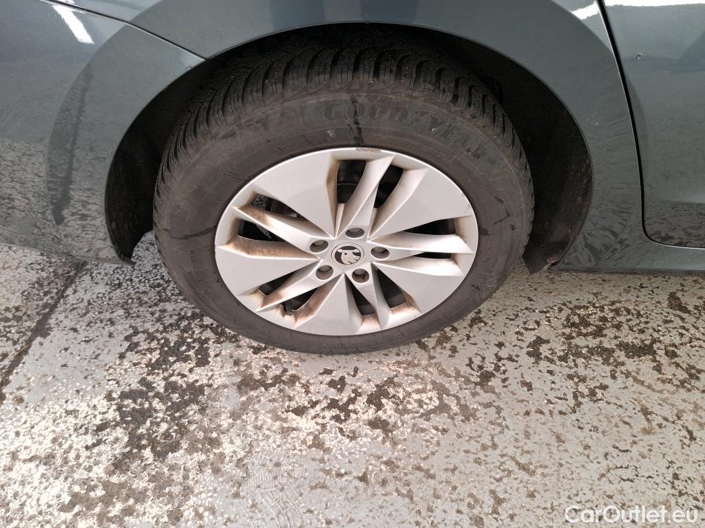  Skoda  Octavia  Break Business 2.0 TDI 115CV BVM6 E6d #26