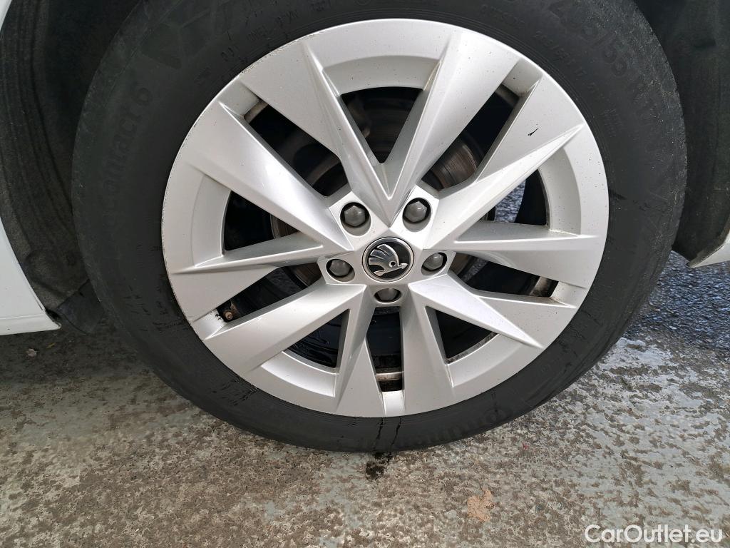  Skoda  Octavia  Break Style 2.0 TDI 150CV BVA7 E6d #16