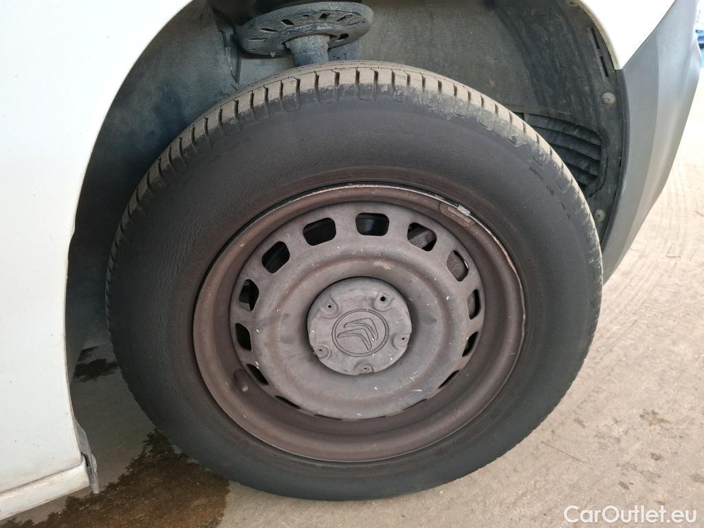  Citroen  Berlingo  Fourgon Driver M 650 1.5 BlueHDi 100CV BVM5 E6dT #17