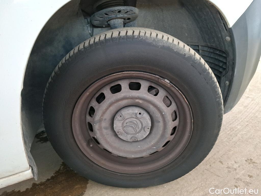  Citroen  Berlingo  Fourgon Driver M 650 1.5 BlueHDi 100CV BVM5 E6dT #15