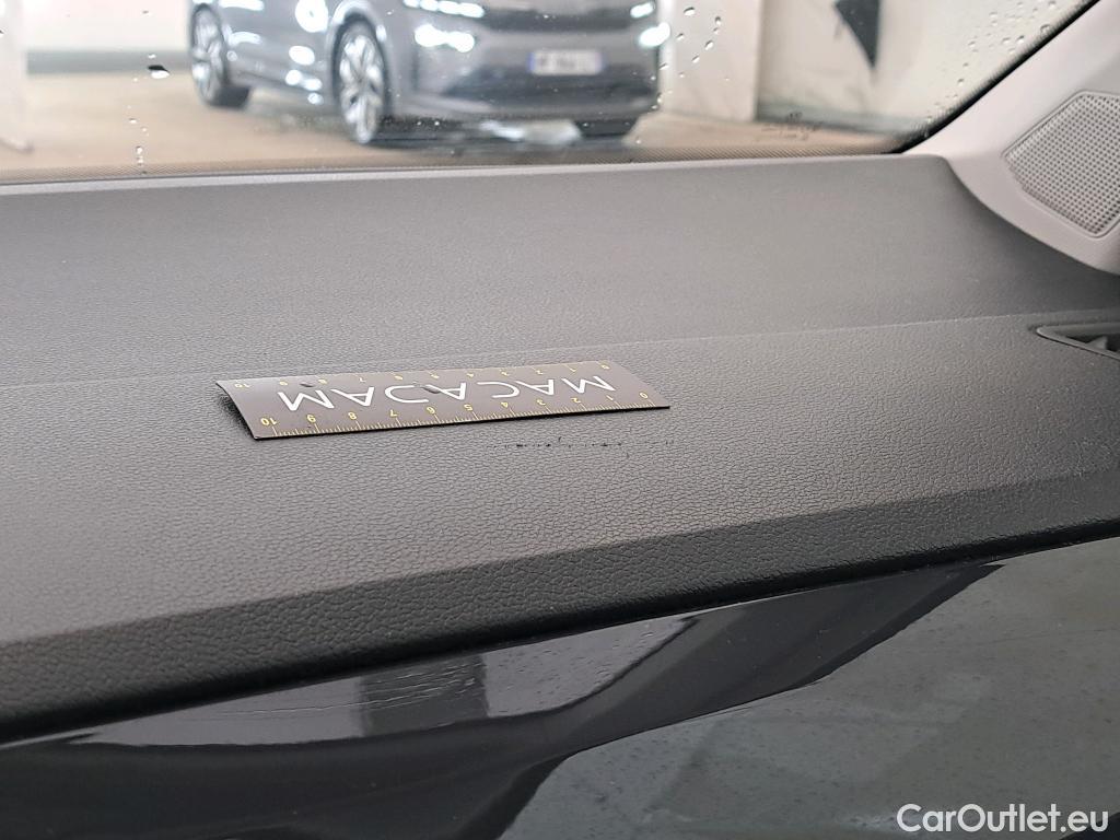  Volkswagen  T-ROC  Carat 1.6 TDI 115CV BVM6 E6dT #2