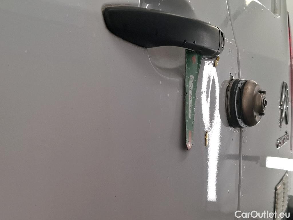  Citroen  Berlingo  Fourgon Club XL 950 1.5 BlueHDi 100CV BVM5 E6dT #2