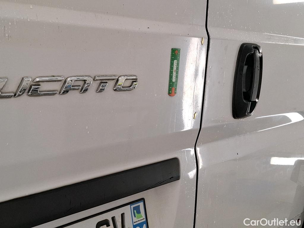  Fiat  Ducato FIAT  VU 4p Fourgon 3 0 C H1 2 0 Multijet 115 Pack Pro Nav #17