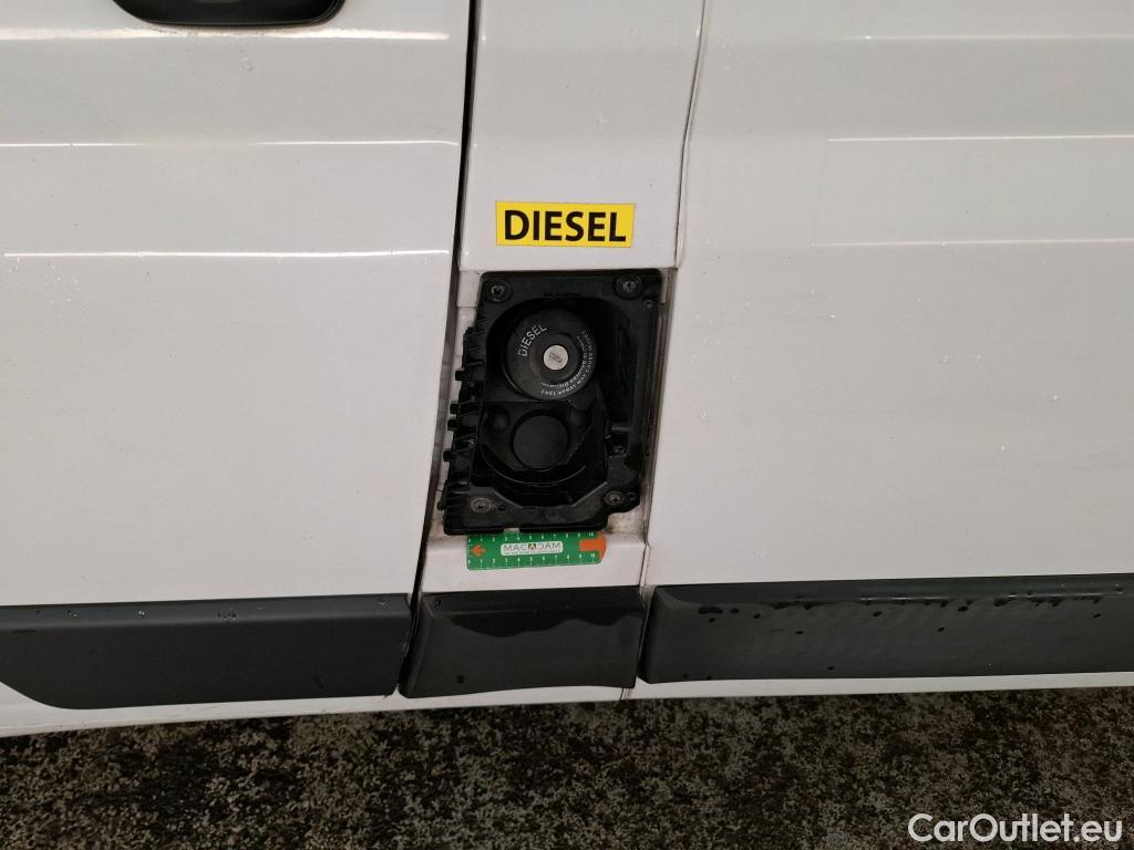  Fiat  Ducato FIAT  VU 4p Fourgon 3 0 C H1 2 0 Multijet 115 Pack Pro Nav #31