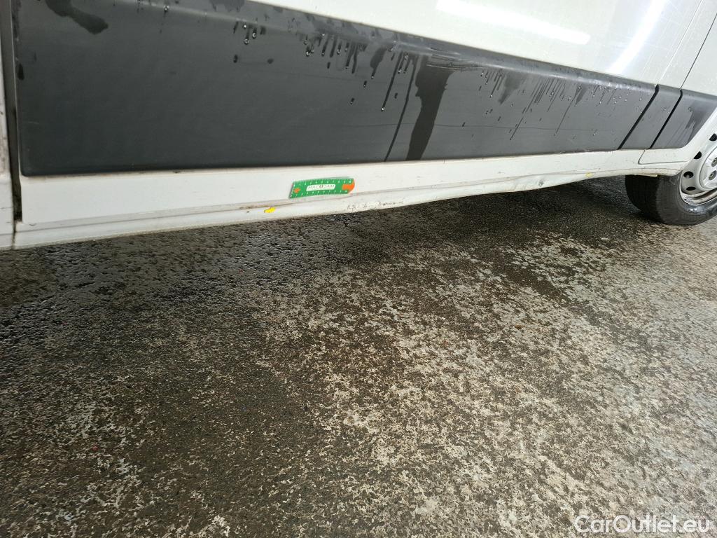  Fiat  Ducato FIAT  VU 4p Fourgon 3 0 C H1 2 0 Multijet 115 Pack Pro Nav #12