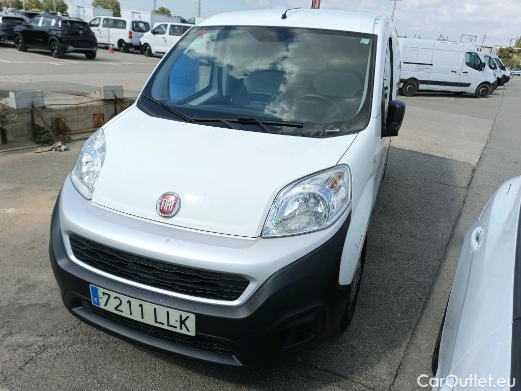  Fiat  Fiorino FIAT  / 2016 / 4P / furgón derivado de turismo Cargo SX N1 1.3 MJet 70 kW (95 CV) #34