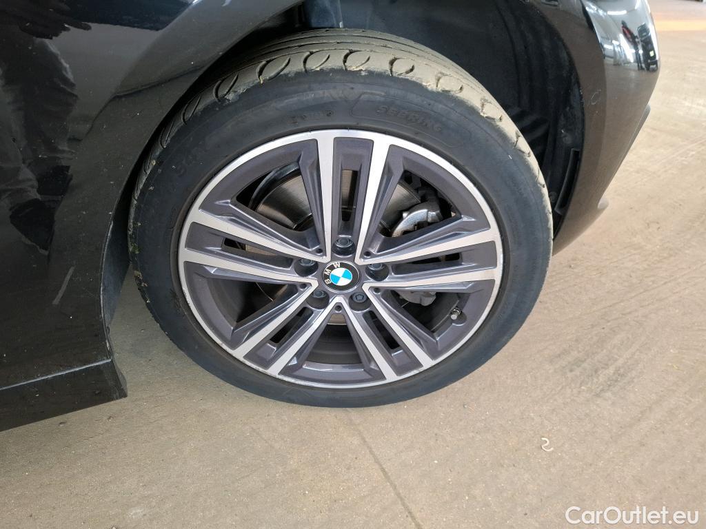  Bmw  Serie 1 BMW Série 1 / 2019 / 5P / Berline 116i Business Design #8