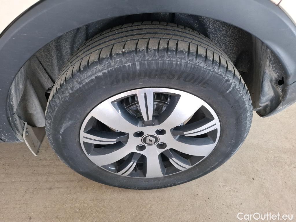  Renault  Captur  5p Crossover Business dCi 90 / TRANSFO VP/VF
 #19