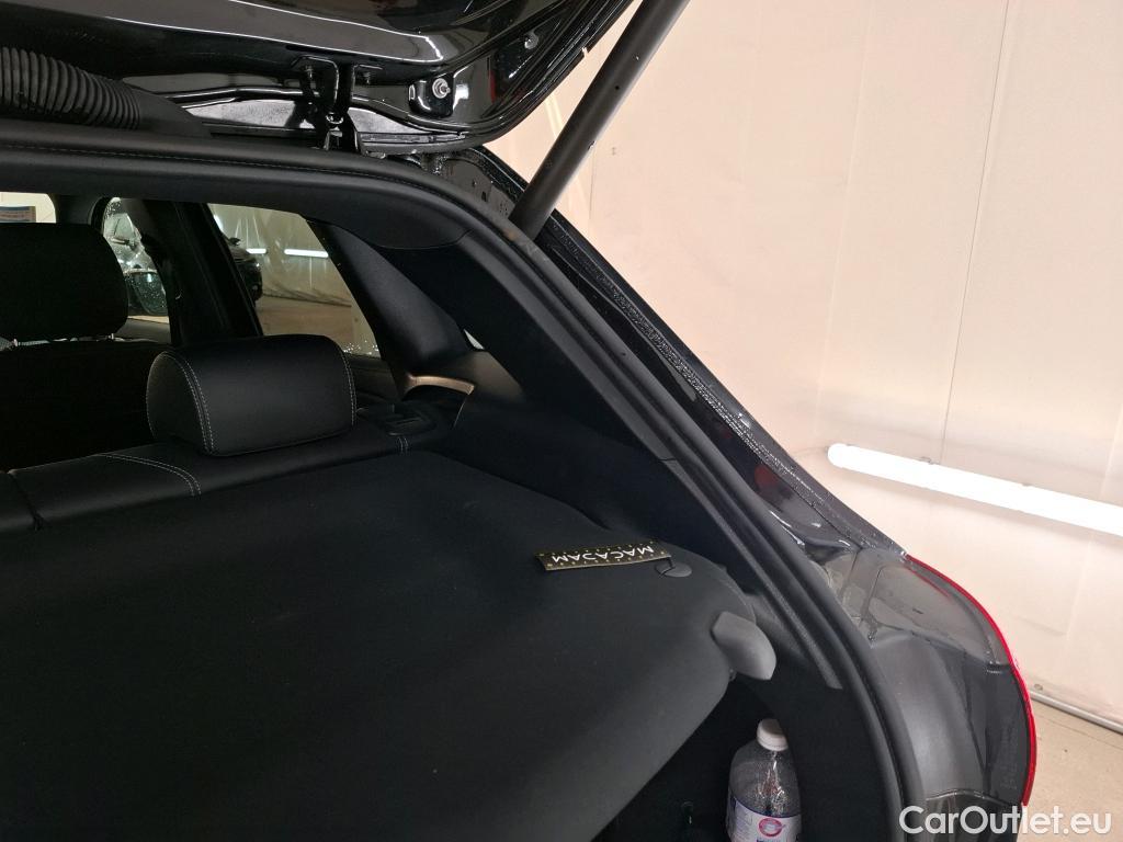  Mercedes  GLA MERCEDES-BENZ  / 2020 / 5P / SUV 1.3  250 e BUSINESS LINE DCT #17
