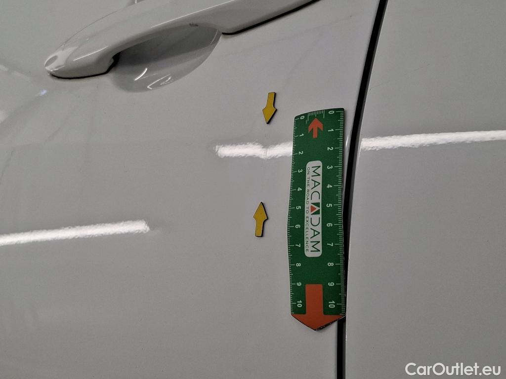  Toyota  Yaris TOYOTA  Hybride / 2019 / 5P / Berline Hybride 116h France Business Stage Acad #5
