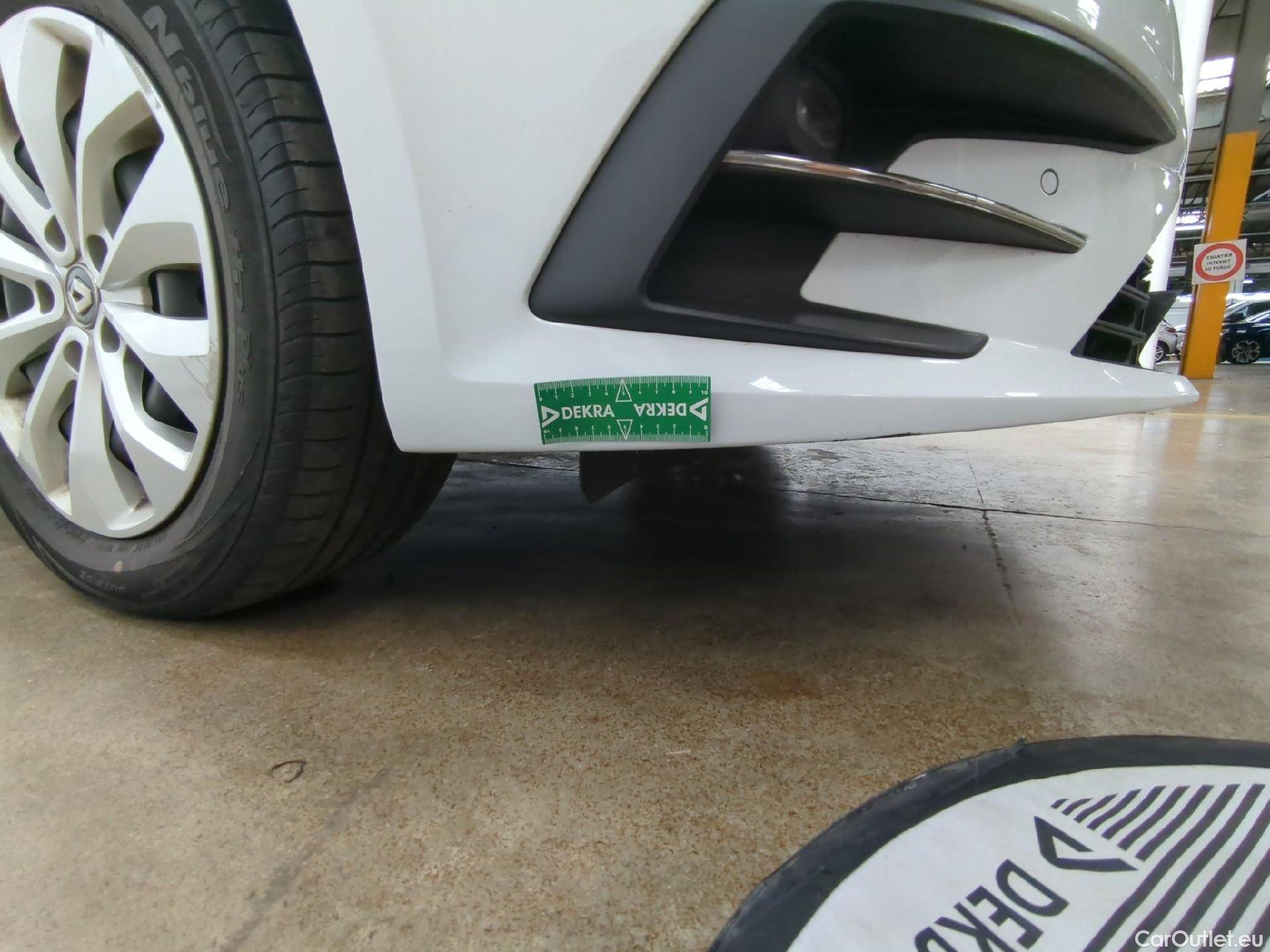  Renault  Megane  IV Berline 5pt. Société Air Nav 1.5 dCi 90CV BVM6 E6 #9