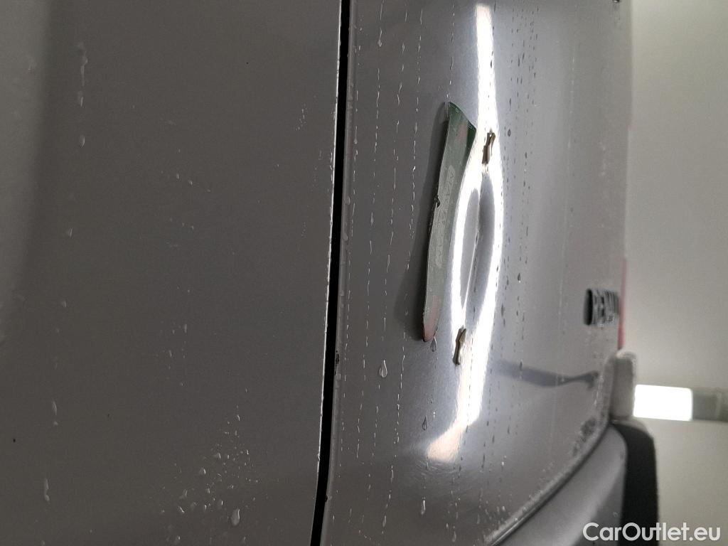  Renault  Master  III Fourgon L2H2 3 5 Grand Confort dCi 135CV BVM6 9 Sieges E6dT #4