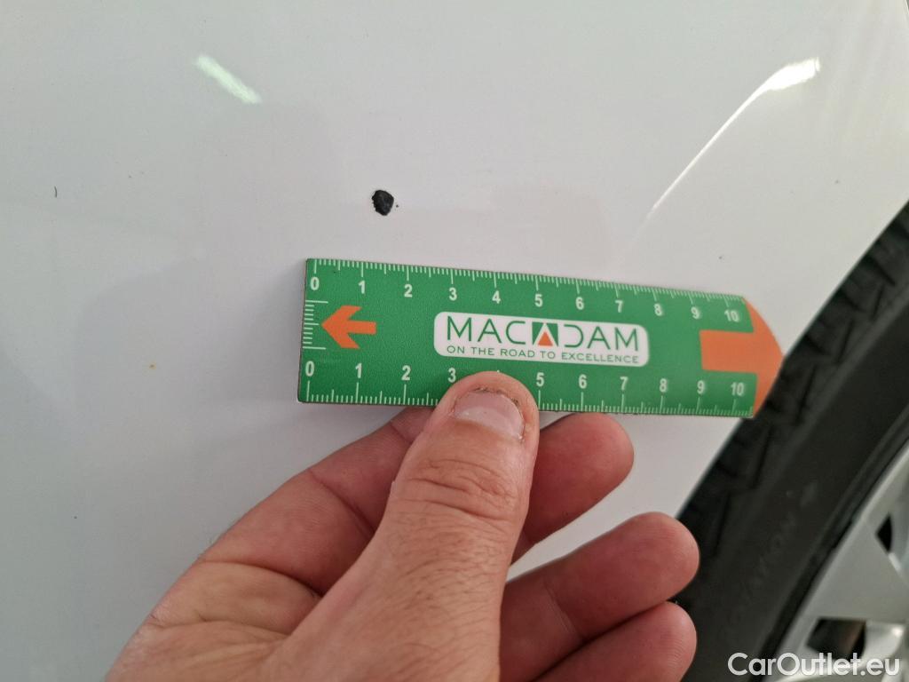  Toyota  Yaris TOYOTA  Hybride / 2019 / 5P / Berline Hybride 116h France Business Stage Acad #19