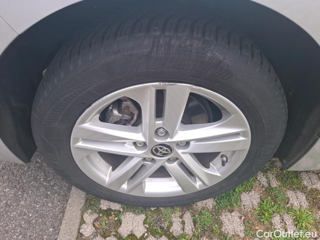  Toyota  Corolla TOYOTA  / 2018 / 5P / Berline Hybride 122h Dynamic Business Stage Acad #13