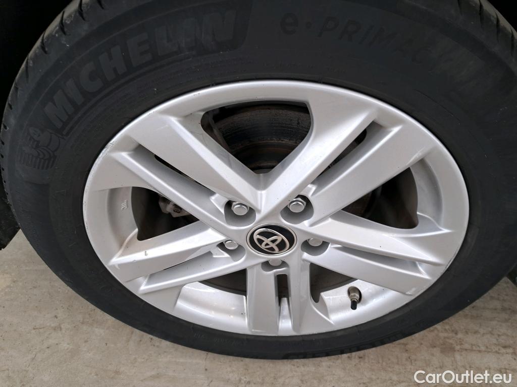  Toyota  Corolla TOYOTA  / 2018 / 5P / Berline Hybride 122h Dynamic Business Stage Acad #27
