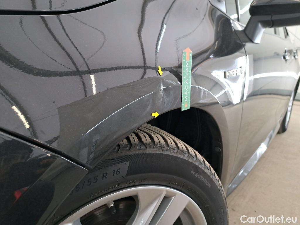  Toyota  Corolla TOYOTA  / 2018 / 5P / Berline Hybride 122h Dynamic Business Stage Acad #14