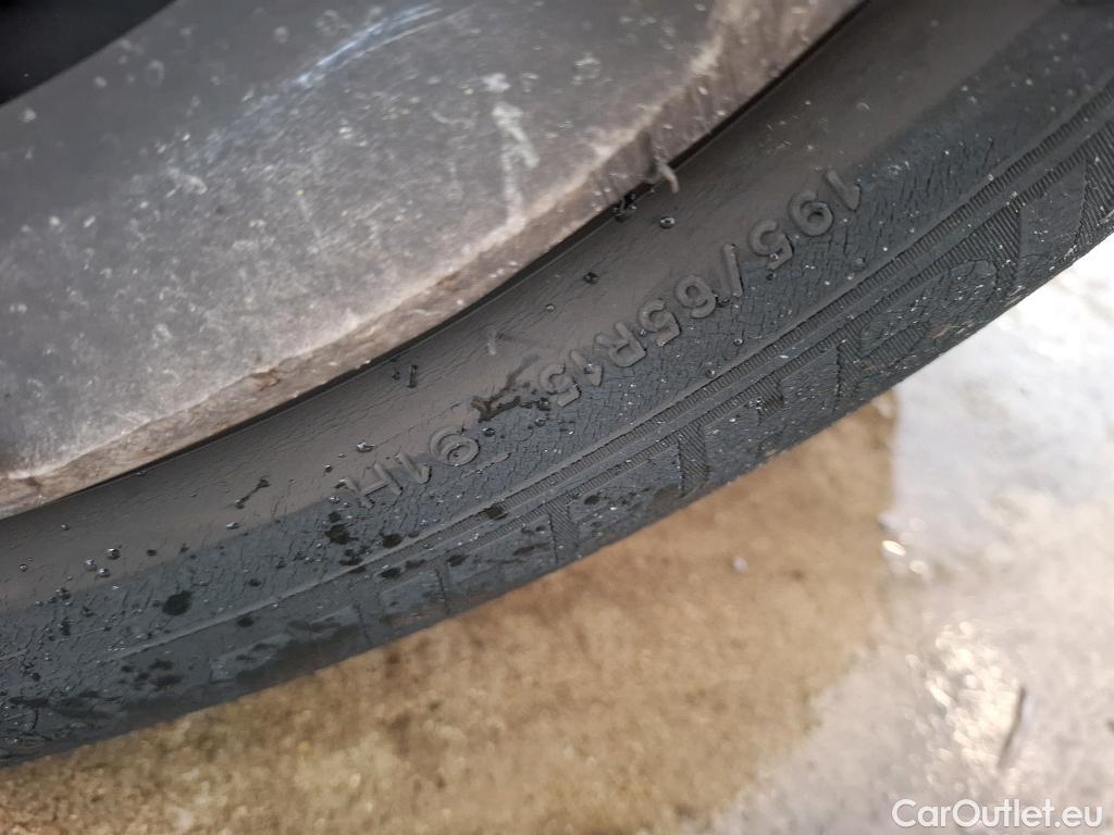  Citroen  C3 CITROEN  5p Berline PureTech 82 S&S BVM Feel Business #10