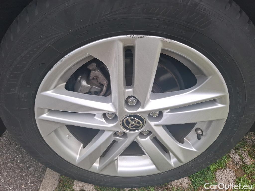  Toyota  Corolla TOYOTA  / 2018 / 5P / Berline Hybride 122h Dynamic Business Stage Acad #14