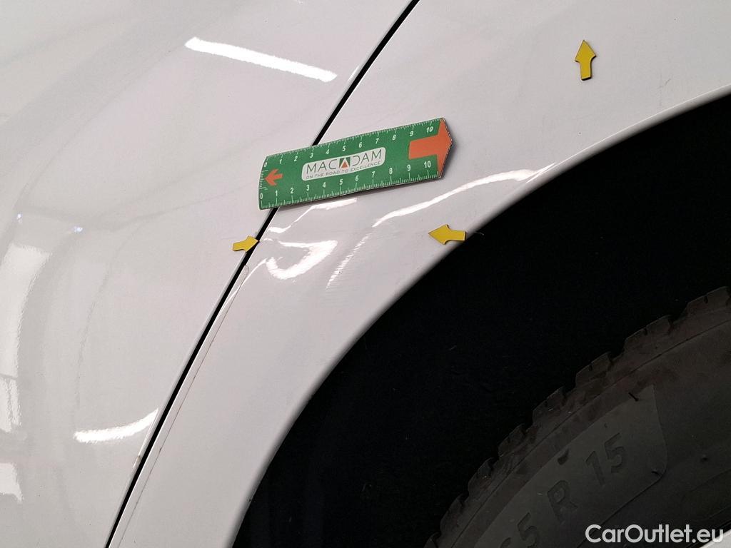 Toyota  Yaris TOYOTA  Hybride / 2019 / 5P / Berline Hybride 116h France Business Stage Acad #2