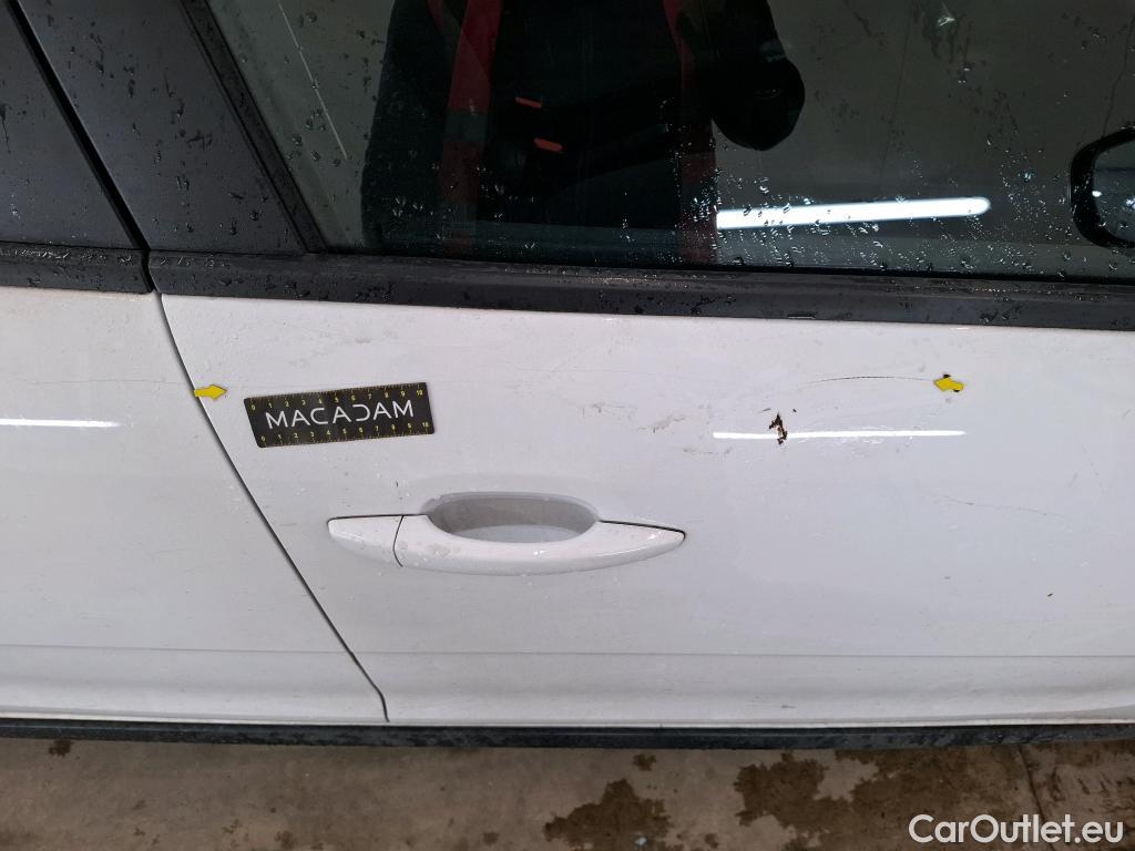  Citroen  C3 CITROEN  5p Berline PureTech 82 S&S BVM Feel Business #23