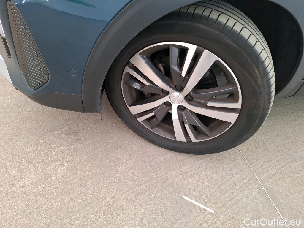  Peugeot  5008  Allure Pack 1.5 HDi 130CV BVA8 7 Sieges E6d #18