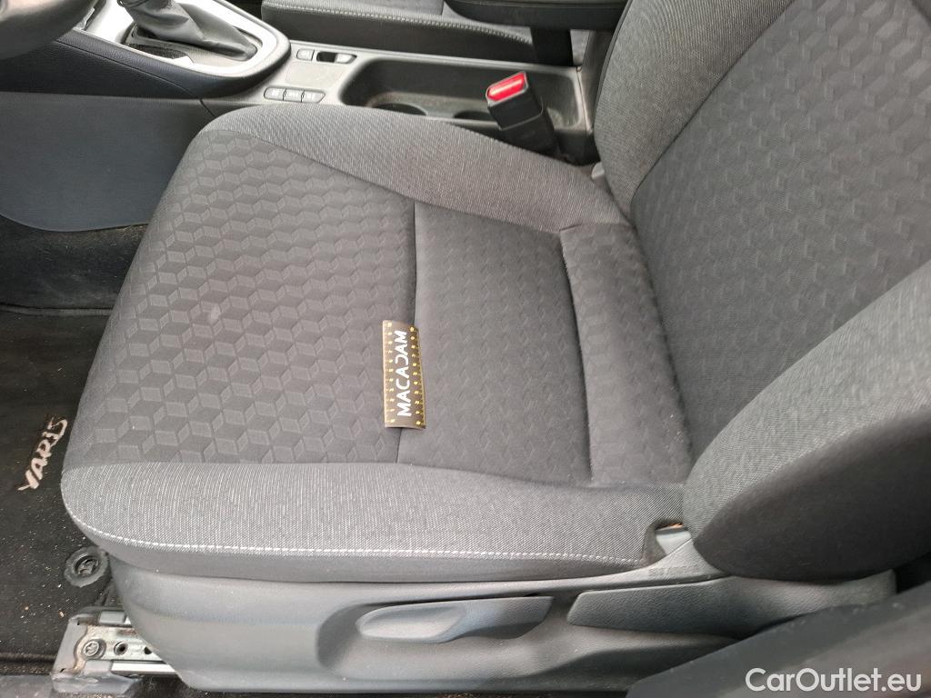  Toyota  Yaris TOYOTA  Hybride / 2019 / 5P / Berline Hybride 116h Dynamic Business Beyond Zer #1