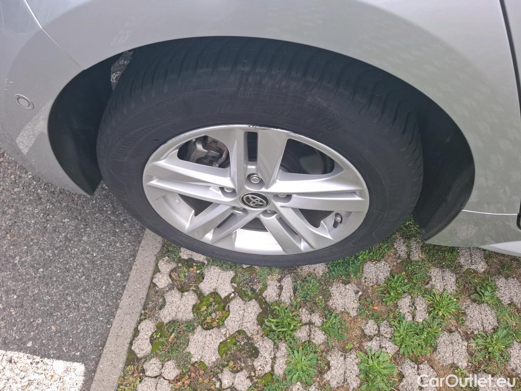  Toyota  Corolla TOYOTA  / 2018 / 5P / Berline Hybride 122h Dynamic Business Stage Acad #10