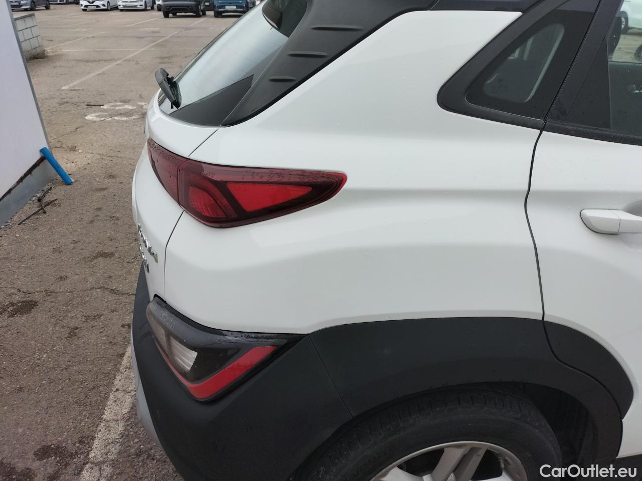 Land Rover  Discovery HYUNDAI Kona / 2020 / 5P / todoterreno 1.6 CRDI 100kW (136CV) 48V Maxx 4X2 #22