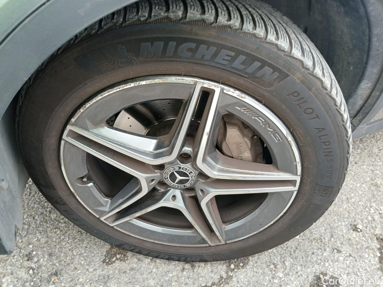  Mercedes  G-Klasee MERCEDES-BENZ Clase GLC / 2019 / 5P / todoterreno GLC 300 de 4MATIC #12