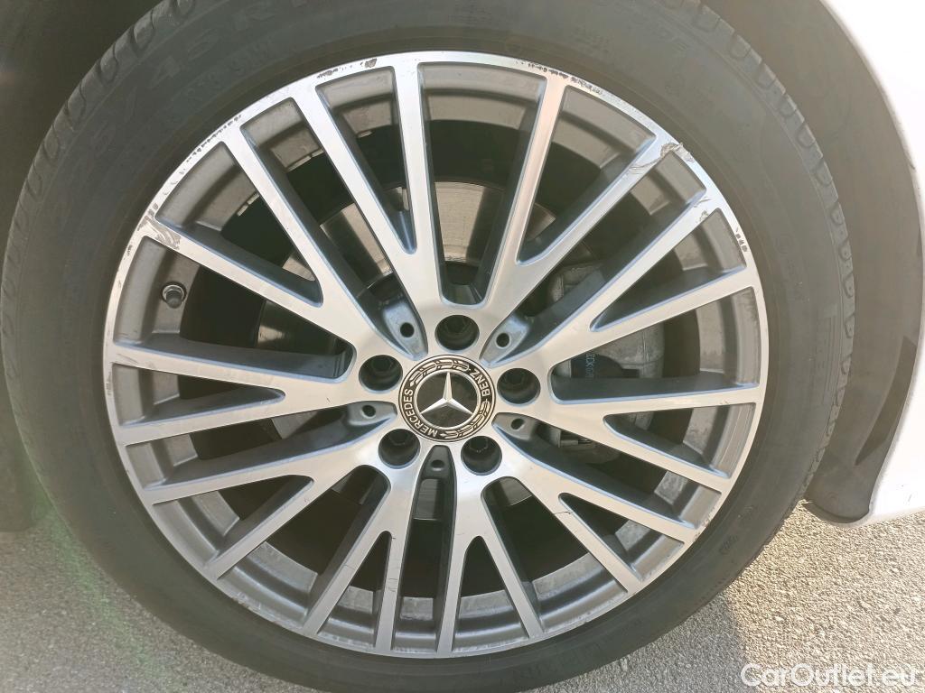  Land Rover  Discovery MERCEDES-BENZ CLA / 2019 / 4P / coupé CLA 220 D DCT #12