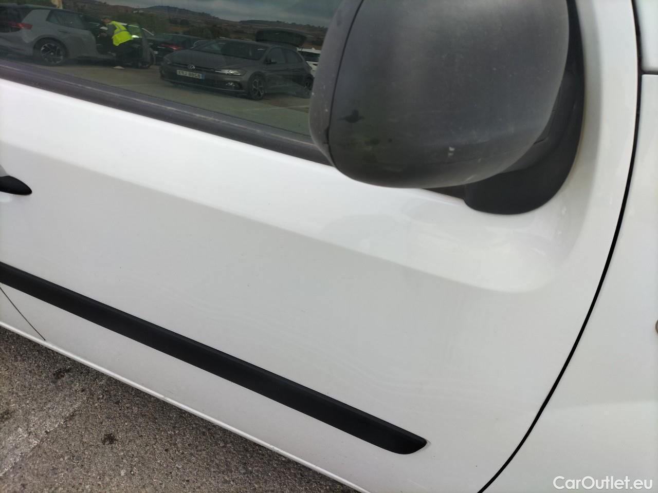  Nissan  NV200 NISSAN NV250 / 2019 / 4P / furgón 2pl 1.5dCi 70 kW (95CV) L1H1 COMFORT #36