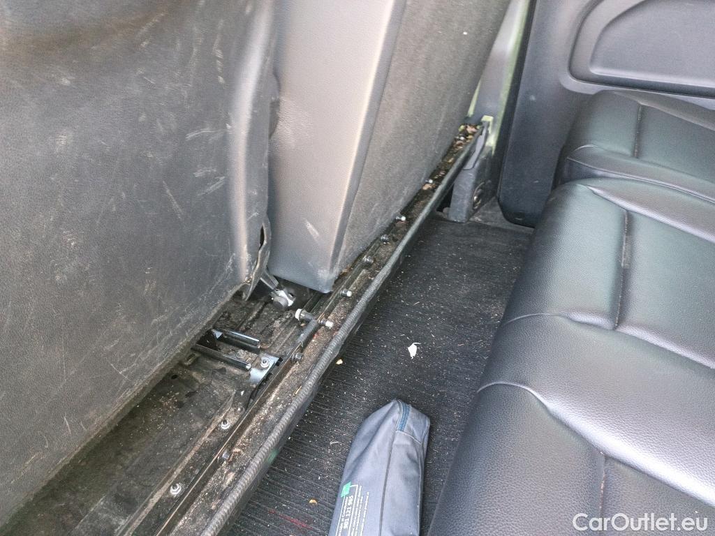  Mercedes  Vito  Tourer 114/116 CDI 119 CDI/BT Select Extralarga (447.705) 2.1 190CV AT7 9 Plazas E6 #43