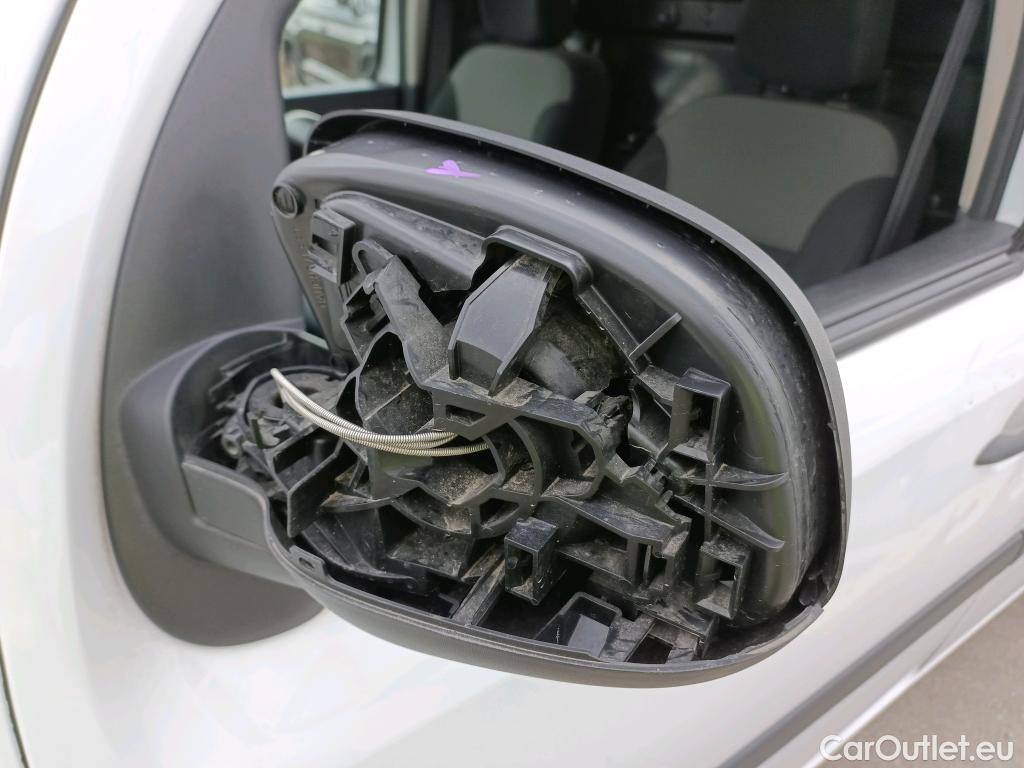  Renault  Kangoo  II Furgón Professional 1.5 dCi 95CV MT6 E6dT #41