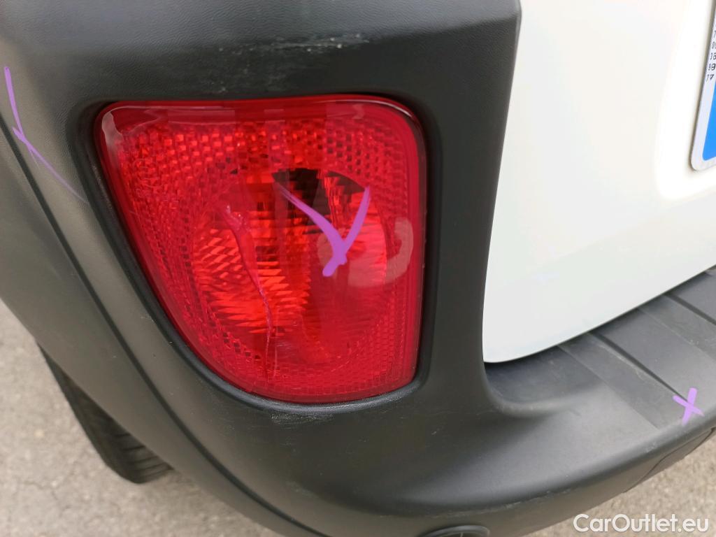  Renault  Kangoo  II Furgón Professional 1.5 dCi 95CV MT6 E6dT #18