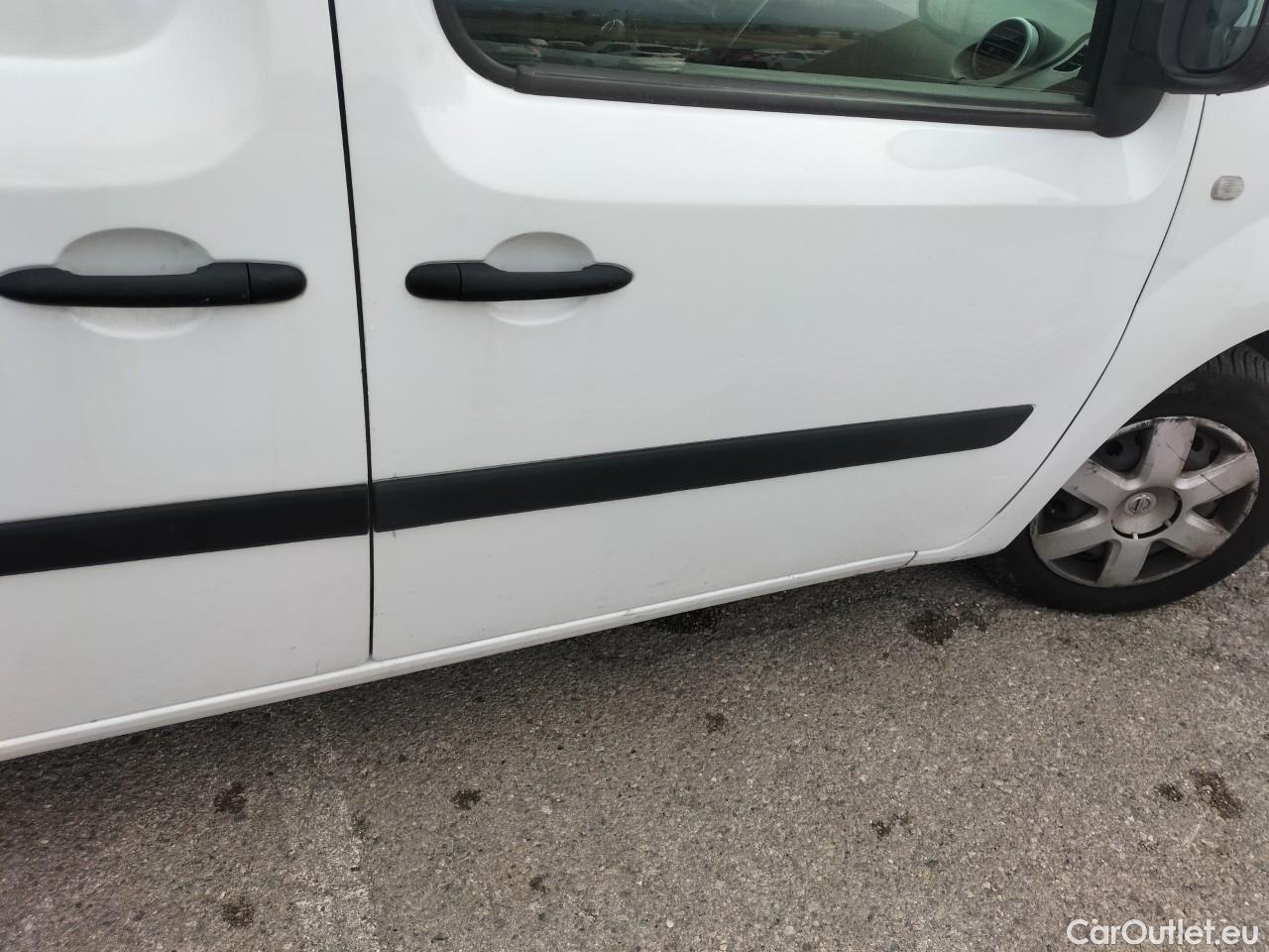  Nissan  NV200 NISSAN NV250 / 2019 / 4P / furgón 2pl 1.5dCi 70 kW (95CV) L1H1 COMFORT #32