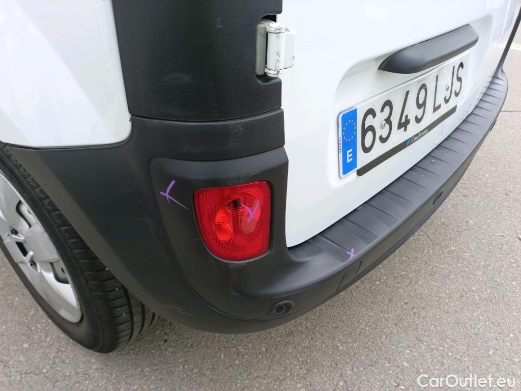  Renault  Kangoo  II Furgón Professional 1.5 dCi 95CV MT6 E6dT #32