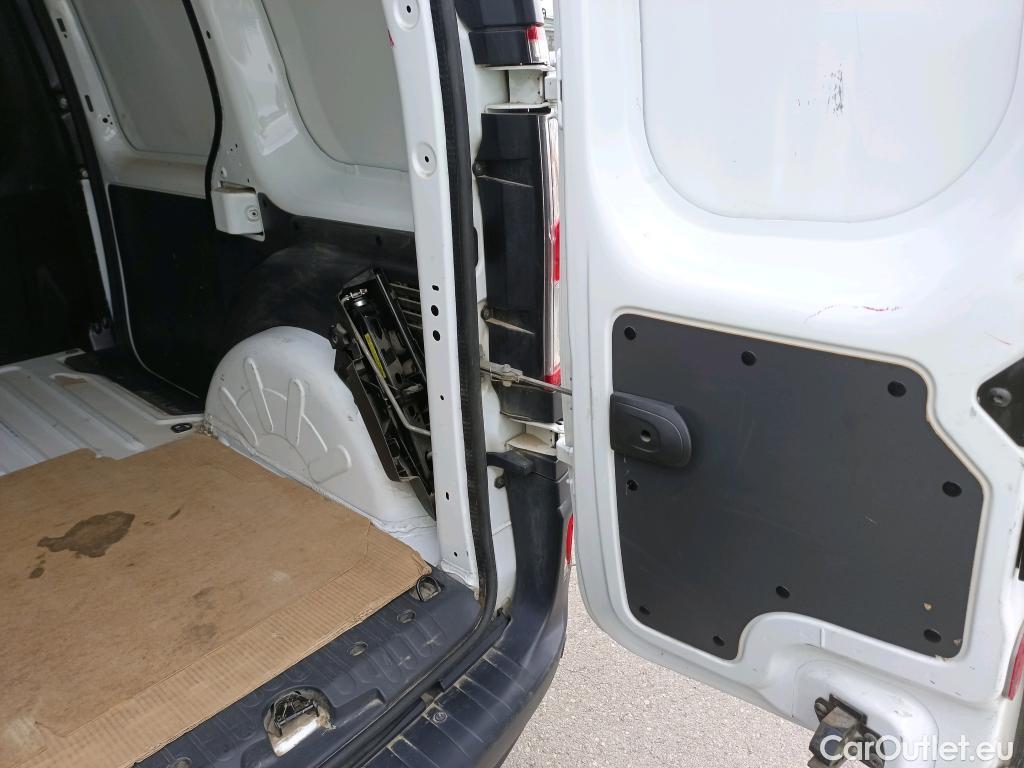  Renault  Kangoo  II Furgón Professional 1.5 dCi 95CV MT6 E6dT #29