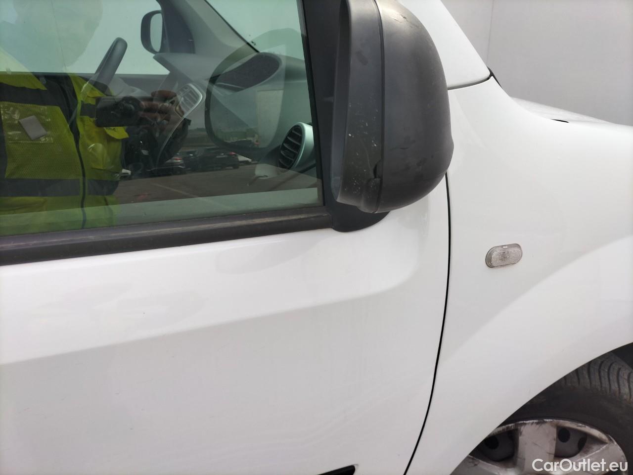  Nissan  NV200 NISSAN NV250 / 2019 / 4P / furgón 2pl 1.5dCi 70 kW (95CV) L1H1 COMFORT #33