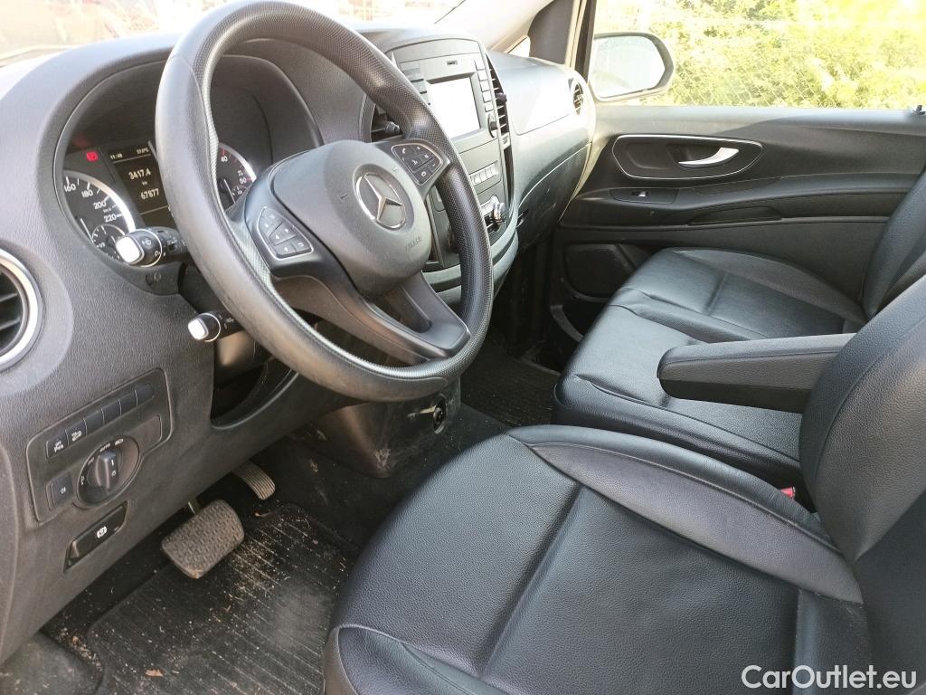  Mercedes  Vito  Tourer 114/116 CDI 119 CDI/BT Select Extralarga (447.705) 2.1 190CV AT7 9 Plazas E6 #44