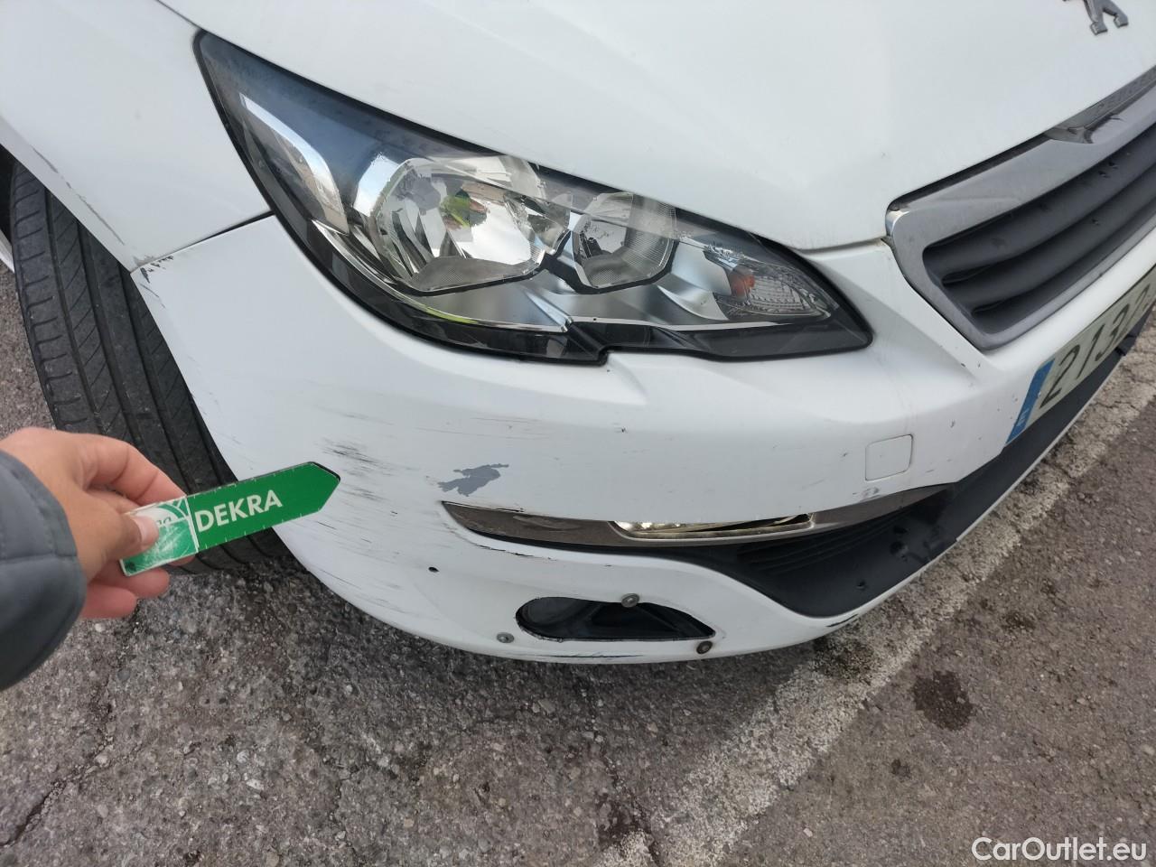  Peugeot  308 PEUGEOT  5p 2G berlina con portón 5p Business Line 1.6 BlueHDi 120 #3