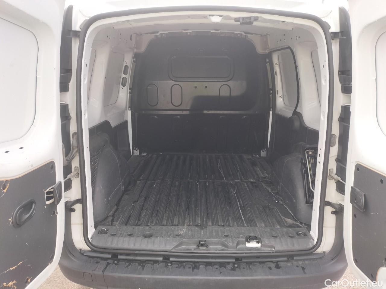  Nissan  NV200 NISSAN NV250 / 2019 / 4P / furgón 2pl 1.5dCi 70 kW (95CV) L1H1 COMFORT #25