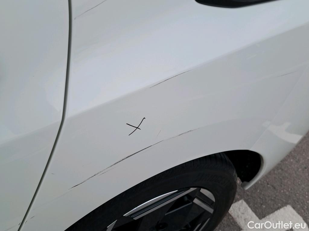  Nissan  Leaf NISSAN  / 2017 / 5P / berlina con portón 40kWh Acenta #2