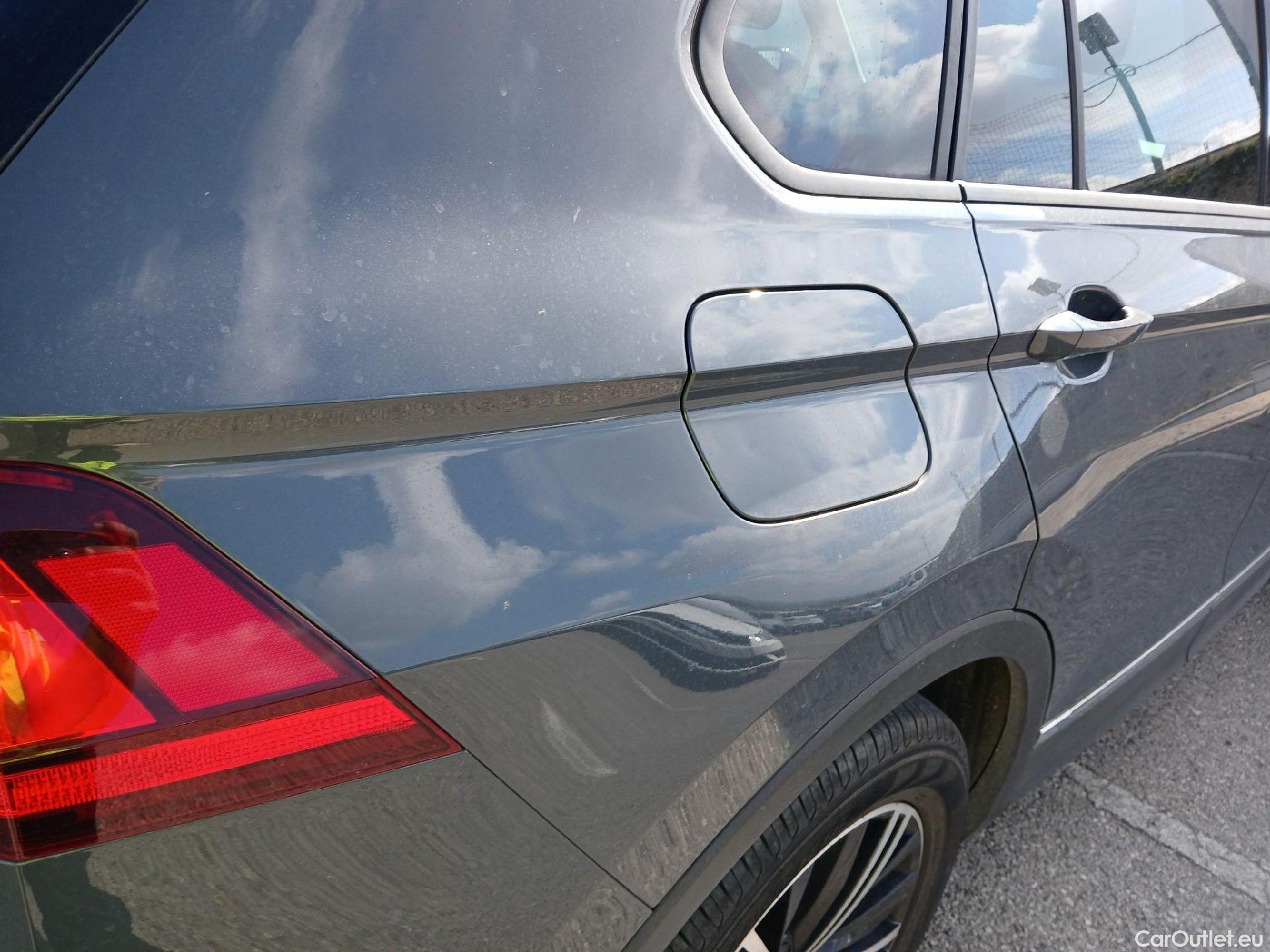  Volkswagen  Tiguan  Life 2.0 TDI 120CV MT6 E6d #19